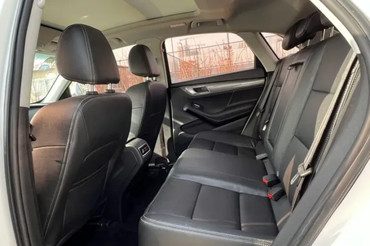 2017 Zotye SR7 1.5T 150HP L4 5MT,autocango,china used car exporter,china ev exporter,chinese used car exporter,chinese used ev exporter