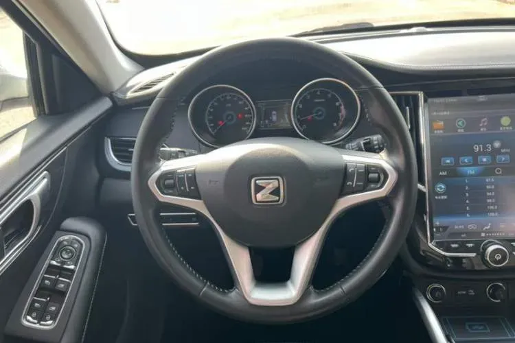 2017 Zotye SR7 1.5T 150HP L4 5MT,autocango,china used car exporter,china ev exporter,chinese used car exporter,chinese used ev exporter