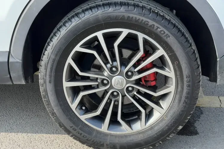 2017 Zotye SR7 1.5T 150HP L4 5MT,autocango,china used car exporter,china ev exporter,chinese used car exporter,chinese used ev exporter