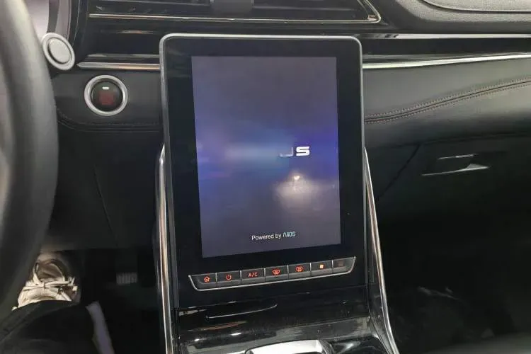 2021 MAXUS Euniq 6 BEV 70KWH,autocango,china used car exporter,china ev exporter,chinese used car exporter,chinese used ev exporter