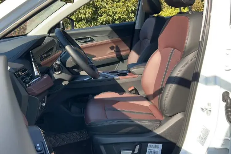 2023 Sehol X8 Plus 1.5T 184HP L4 7DCT,autocango,china used car exporter,china ev exporter,chinese used car exporter,chinese used ev exporter