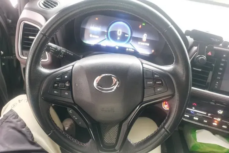 2021 Ciimo M-NV BEV 61.3KWH,autocango,china used car exporter,china ev exporter,chinese used car exporter,chinese used ev exporter