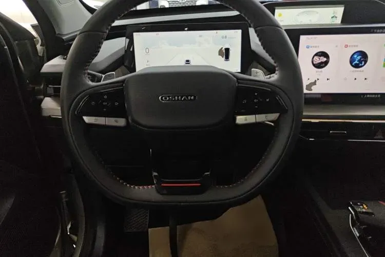 2022 ChangAn Oshan Z6 1.5T 188HP L4 7DCT,autocango,china used car exporter,china ev exporter,chinese used car exporter,chinese used ev exporter