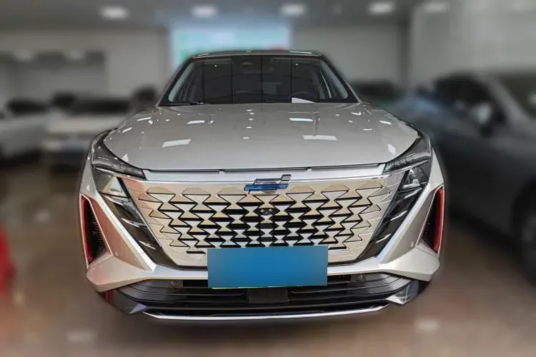 2022 ChangAn Oshan Z6 1.5T 188HP L4 7DCT,autocango,china used car exporter,china ev exporter,chinese used car exporter,chinese used ev exporter