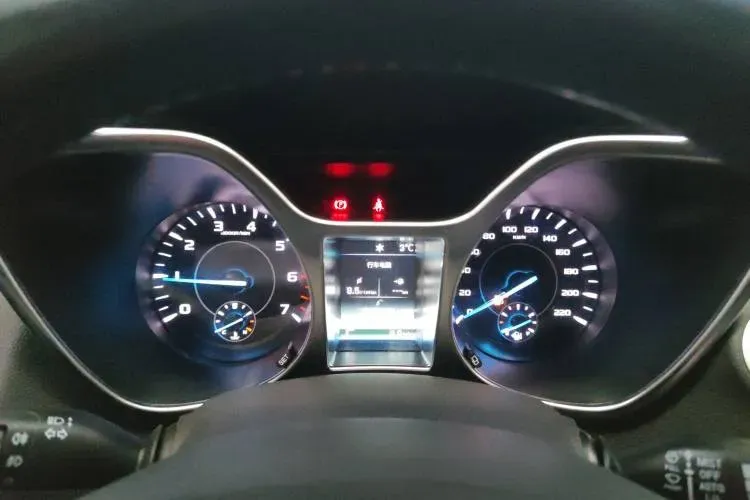 2016 JMC YuSheng S330 1.5T 163HP L4 6AT,autocango,china used car exporter,china ev exporter,chinese used car exporter,chinese used ev exporter