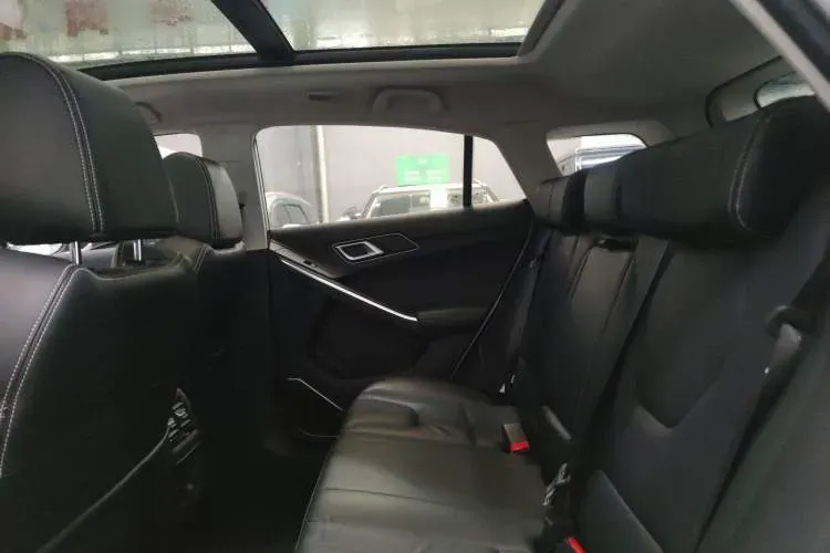 2016 JMC YuSheng S330 1.5T 163HP L4 6AT,autocango,china used car exporter,china ev exporter,chinese used car exporter,chinese used ev exporter