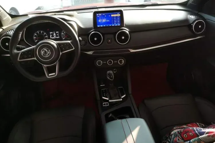 2021 DongFeng Fengon Fengon 500 1.5L 116HP L4 CVT,autocango,china used car exporter,china ev exporter,chinese used car exporter,chinese used ev exporter