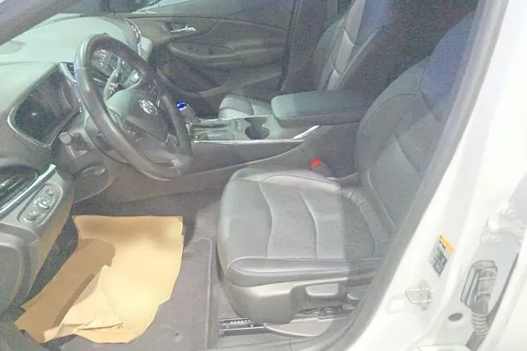 2017 Buick Velite 5 Range Extended 106HP E-CVT REEV 18KWH,autocango,china used car exporter,china ev exporter,chinese used car exporter,chinese used ev exporter