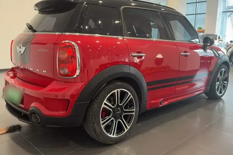 2014 MINI JCW COUNTRYMAN 1.6T 218HP L4 6AT,autocango,china used car exporter,china ev exporter,chinese used car exporter,chinese used ev exporter