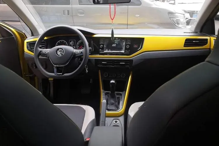 2019 Volkswagen Polo 1.5L 113HP L4 6AT,autocango,china used car exporter,china ev exporter,chinese used car exporter,chinese used ev exporter