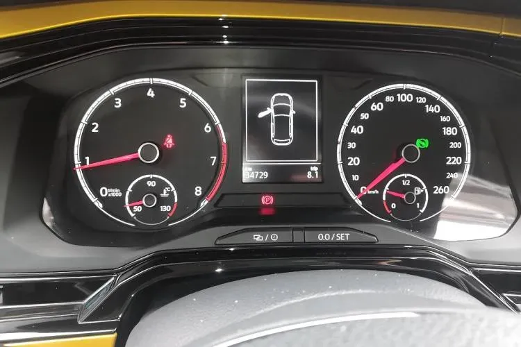 2019 Volkswagen Polo 1.5L 113HP L4 6AT,autocango,china used car exporter,china ev exporter,chinese used car exporter,chinese used ev exporter