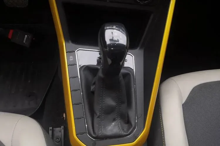 2019 Volkswagen Polo 1.5L 113HP L4 6AT,autocango,china used car exporter,china ev exporter,chinese used car exporter,chinese used ev exporter