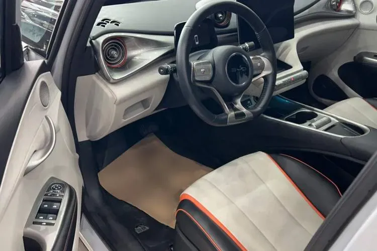 2021 BYD Dolphin BEV 44.9KWH,autocango,china used car exporter,china ev exporter,chinese used car exporter,chinese used ev exporter