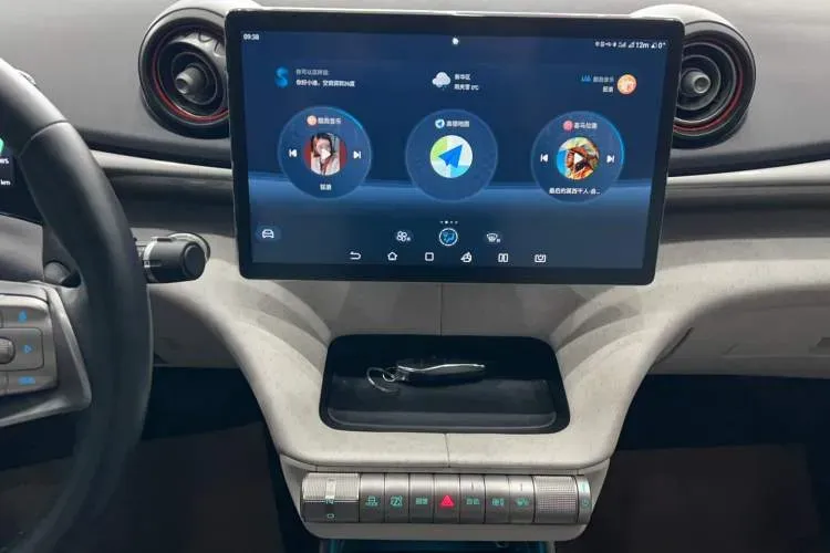 2021 BYD Dolphin BEV 44.9KWH,autocango,china used car exporter,china ev exporter,chinese used car exporter,chinese used ev exporter