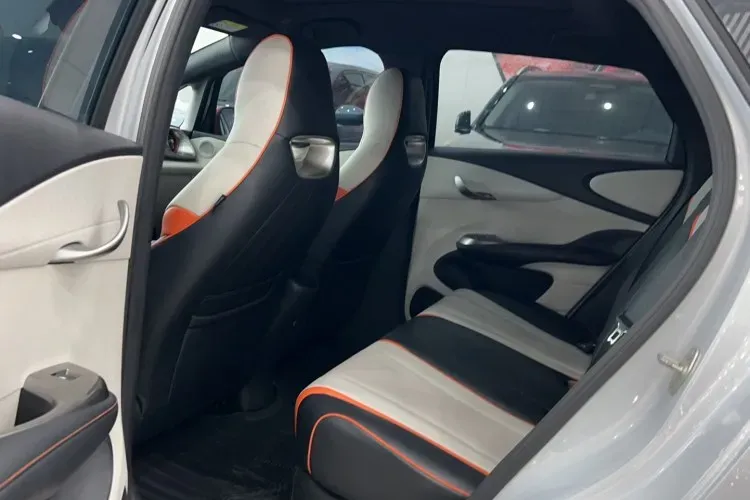 2021 BYD Dolphin BEV 44.9KWH,autocango,china used car exporter,china ev exporter,chinese used car exporter,chinese used ev exporter