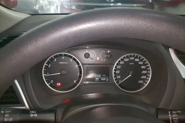 2016 Nissan Sylphy 1.6L 126HP L4 CVT,autocango,china used car exporter,china ev exporter,chinese used car exporter,chinese used ev exporter