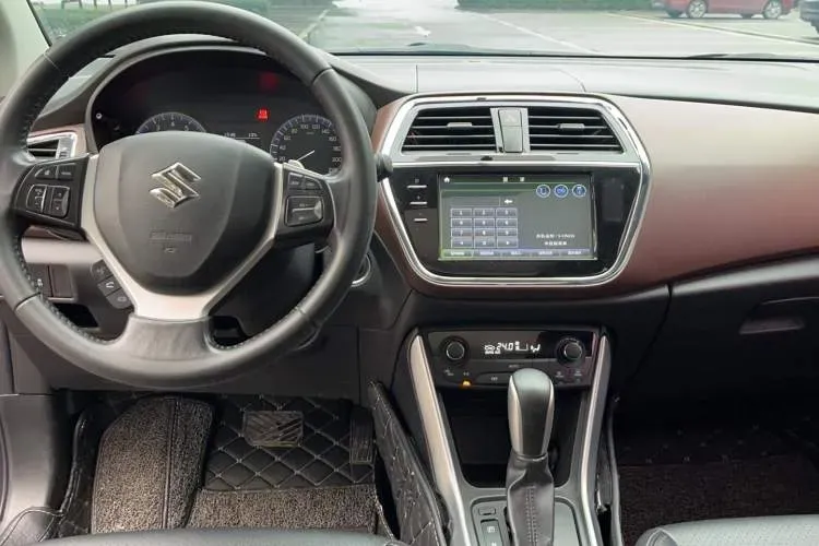 2017 Suzuki SX4 S-Cross 1.6L 122HP L4 CVT,autocango,china used car exporter,china ev exporter,chinese used car exporter,chinese used ev exporter