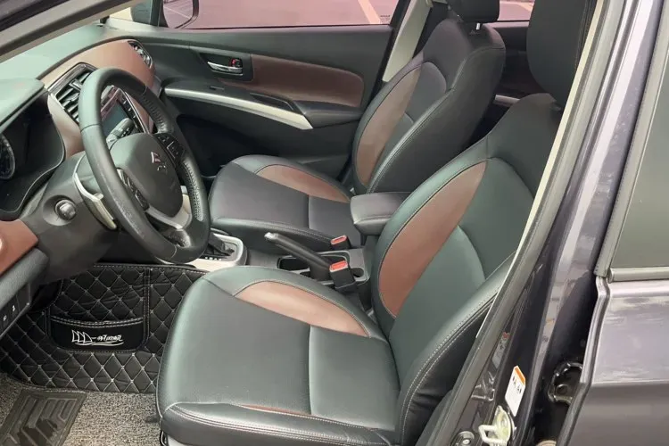 2017 Suzuki SX4 S-Cross 1.6L 122HP L4 CVT,autocango,china used car exporter,china ev exporter,chinese used car exporter,chinese used ev exporter