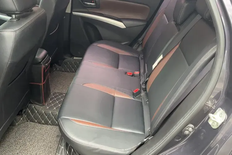 2017 Suzuki SX4 S-Cross 1.6L 122HP L4 CVT,autocango,china used car exporter,china ev exporter,chinese used car exporter,chinese used ev exporter