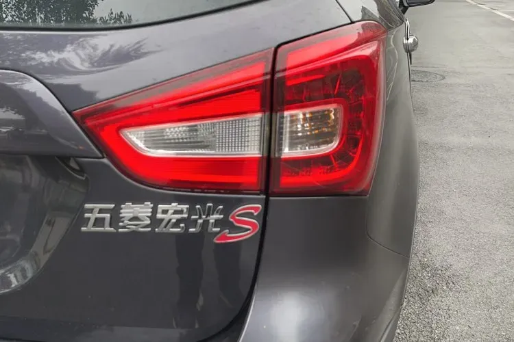 2017 Suzuki SX4 S-Cross 1.6L 122HP L4 CVT,autocango,china used car exporter,china ev exporter,chinese used car exporter,chinese used ev exporter