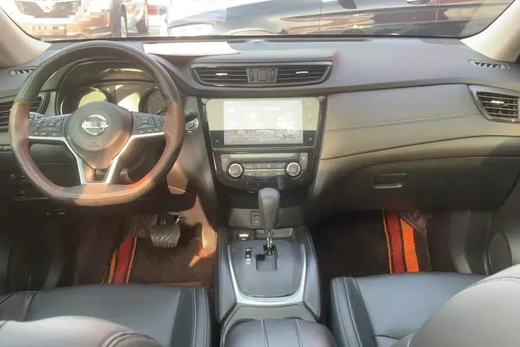 2019 Nissan X-Trail 2.0L 154HP L4 CVT,autocango,china used car exporter,china ev exporter,chinese used car exporter,chinese used ev exporter