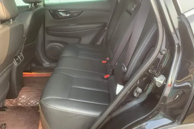 2019 Nissan X-Trail 2.0L 154HP L4 CVT,autocango,china used car exporter,china ev exporter,chinese used car exporter,chinese used ev exporter