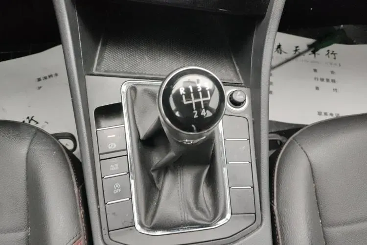 2020 Volkswagen Bora 1.5L 113HP L4 5MT,autocango,china used car exporter,china ev exporter,chinese used car exporter,chinese used ev exporter