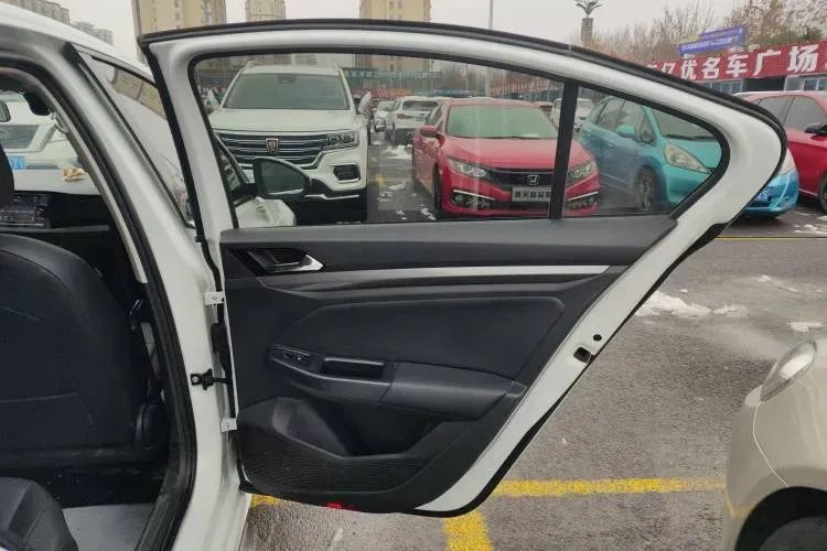 2020 Volkswagen Bora 1.5L 113HP L4 5MT,autocango,china used car exporter,china ev exporter,chinese used car exporter,chinese used ev exporter