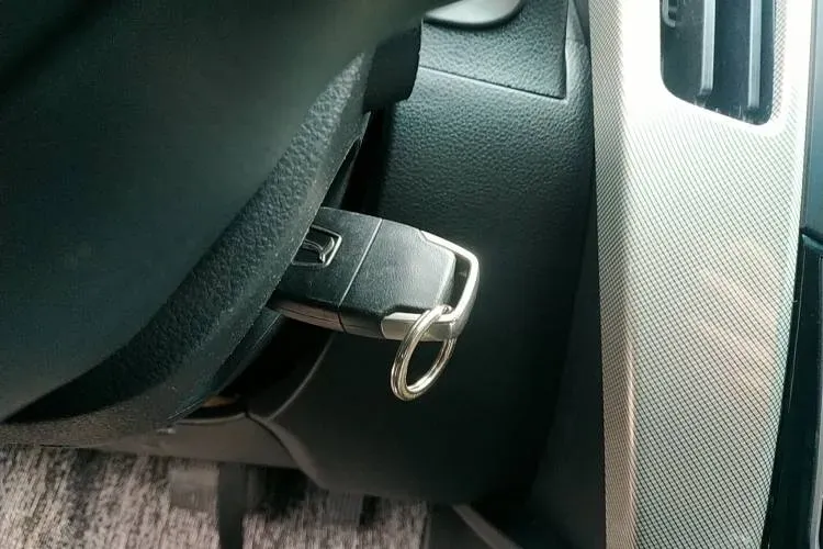 2016 Luxgen 6 SUV 1.8T 180HP L4 6AT,autocango,china used car exporter,china ev exporter,chinese used car exporter,chinese used ev exporter