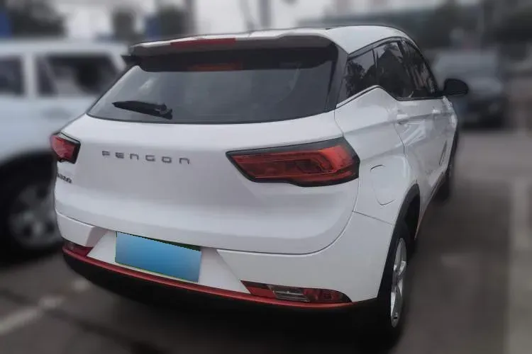 2022 DongFeng Fengon Fengon 500 1.5L 116HP L4 CVT,autocango,china used car exporter,china ev exporter,chinese used car exporter,chinese used ev exporter