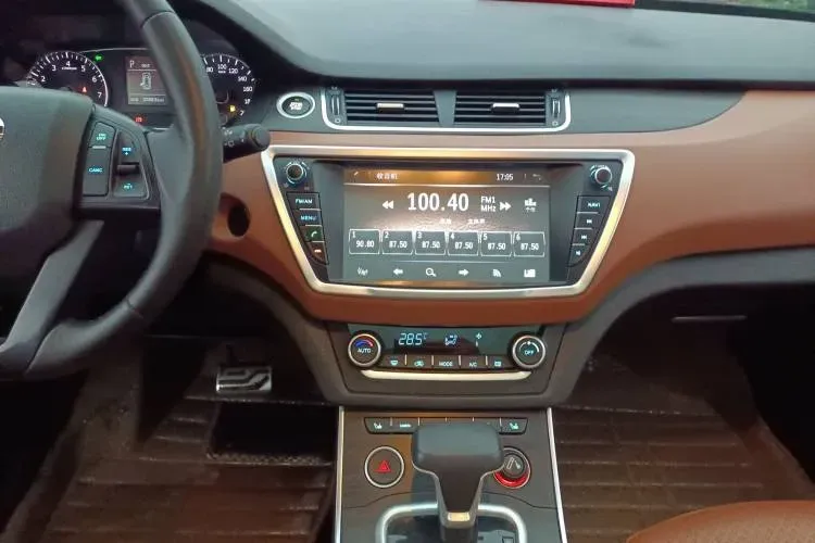 2018 Landwind X7 1.5T 163HP L4 8AT,autocango,china used car exporter,china ev exporter,chinese used car exporter,chinese used ev exporter