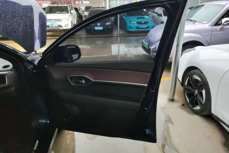 2021 Ciimo M-NV BEV 61.3KWH,autocango,china used car exporter,china ev exporter,chinese used car exporter,chinese used ev exporter