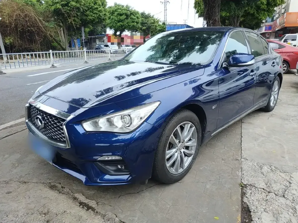 2018 Infiniti Q50L 2.0T 211HP L4 7AT
