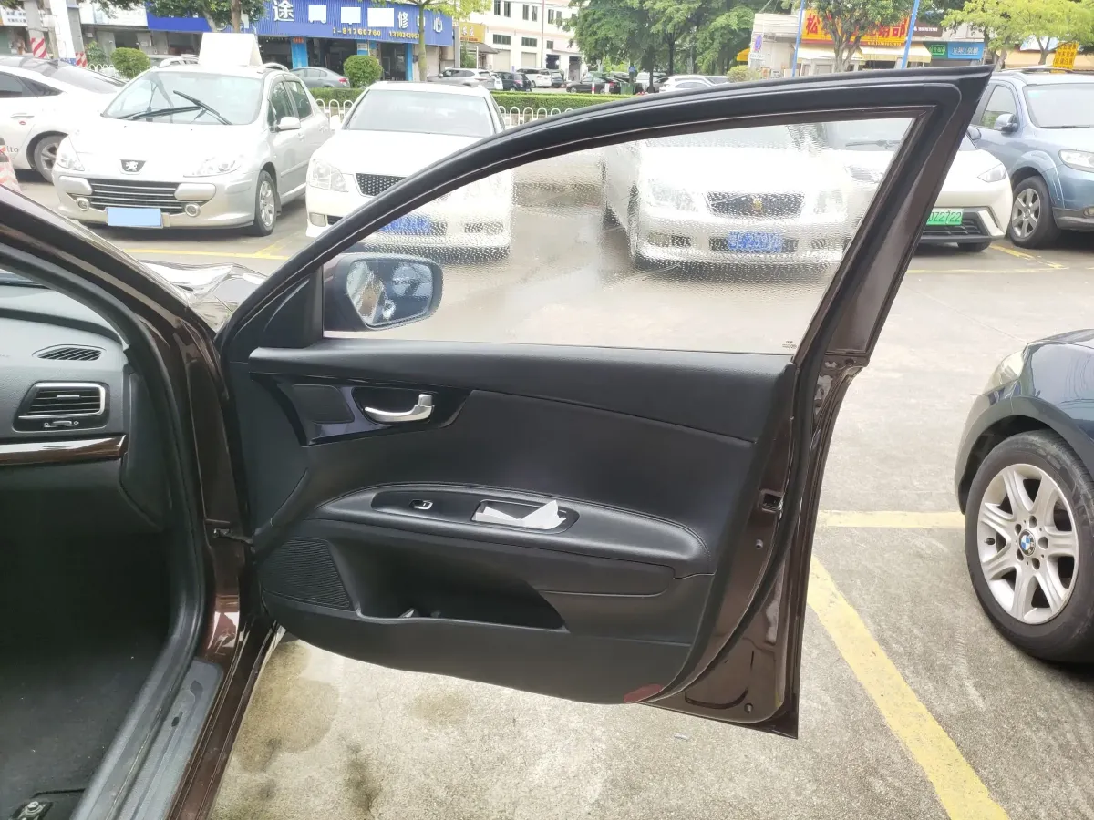 2017 Kia Cachet 1.8L 143HP L4 6AT,autocango,china used car exporter,china ev exporter,chinese used car exporter,chinese used ev exporter