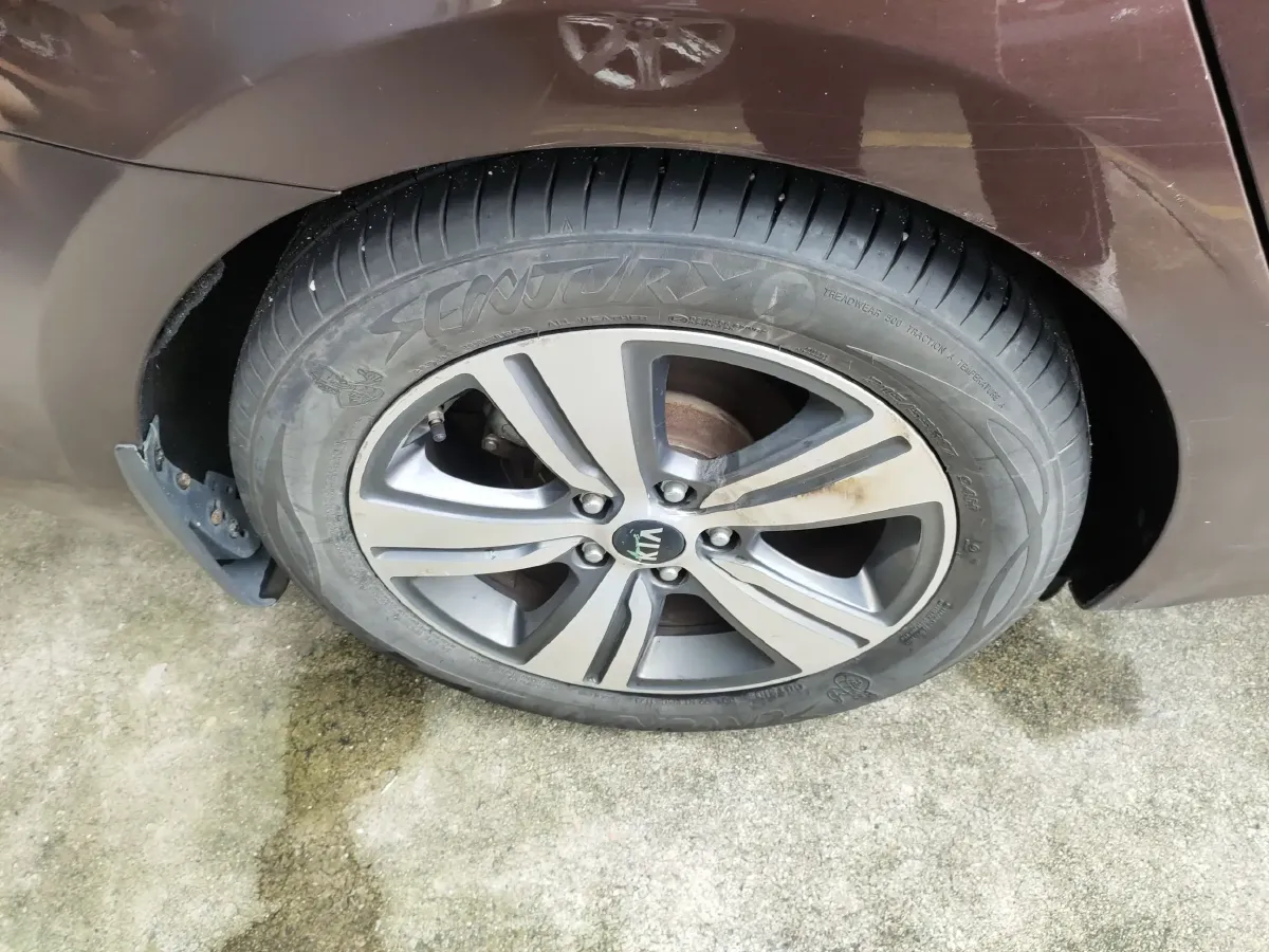 2017 Kia Cachet 1.8L 143HP L4 6AT,autocango,china used car exporter,china ev exporter,chinese used car exporter,chinese used ev exporter