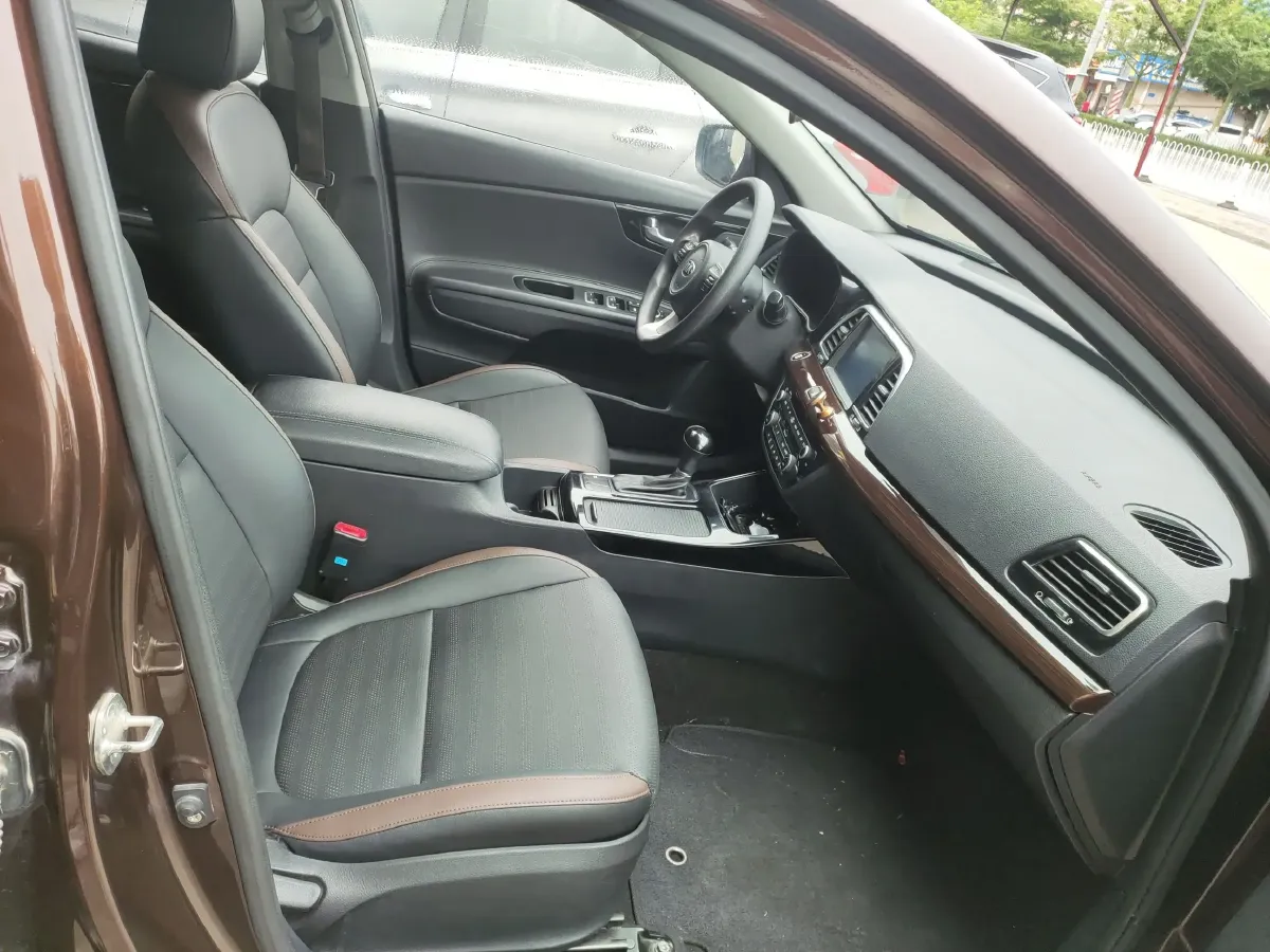 2017 Kia Cachet 1.8L 143HP L4 6AT,autocango,china used car exporter,china ev exporter,chinese used car exporter,chinese used ev exporter