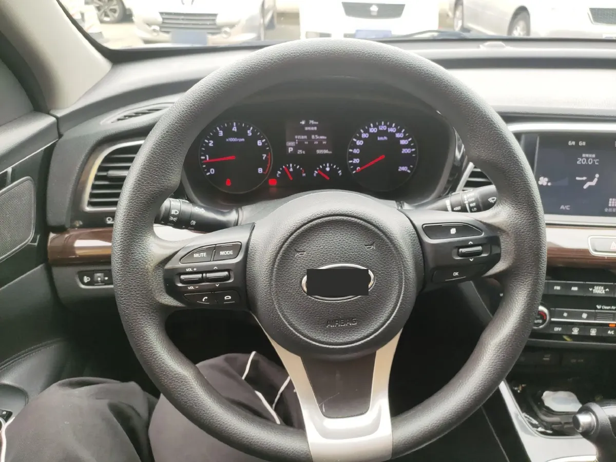 2017 Kia Cachet 1.8L 143HP L4 6AT,autocango,china used car exporter,china ev exporter,chinese used car exporter,chinese used ev exporter