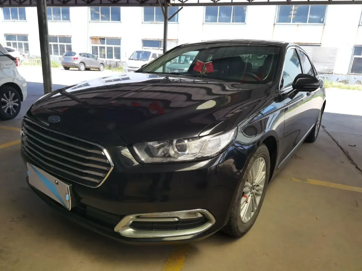 2015 Ford Taurus 2.0T 245HP L4 6AT