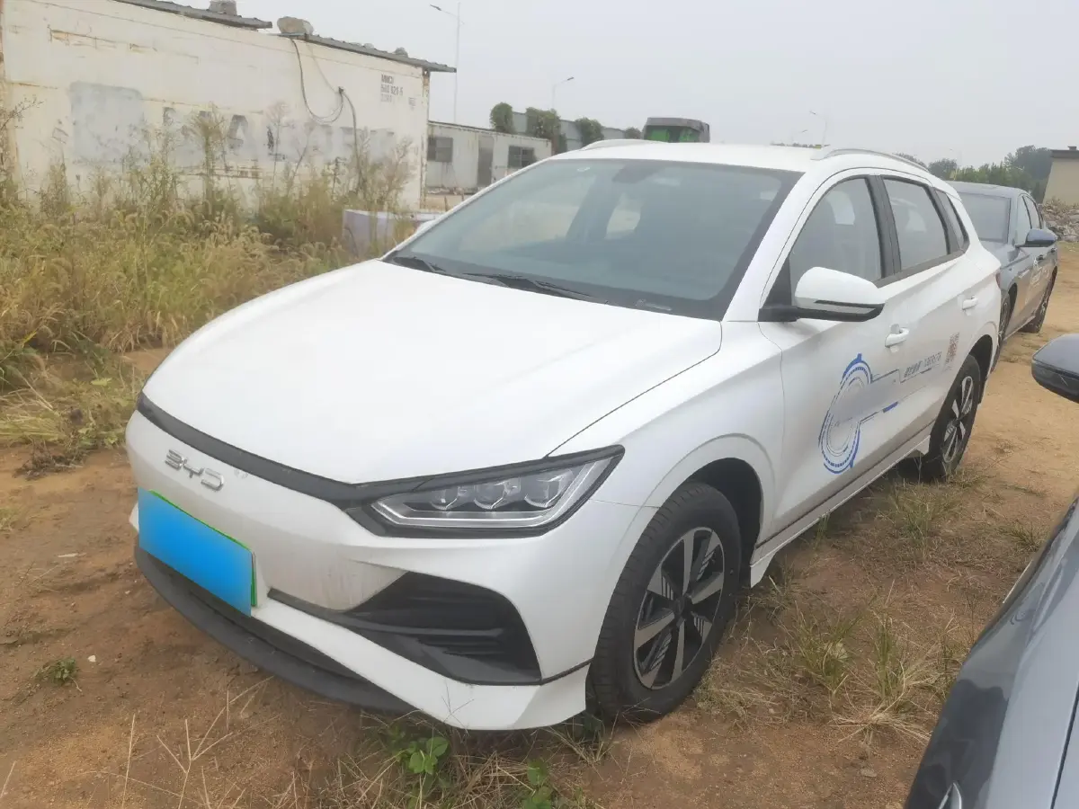 2023 BYD e2 BEV 43.2KWH