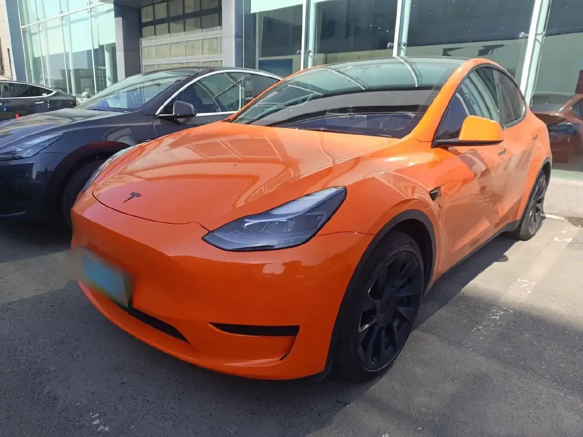 2022 Tesla Model Y BEV 60KWH