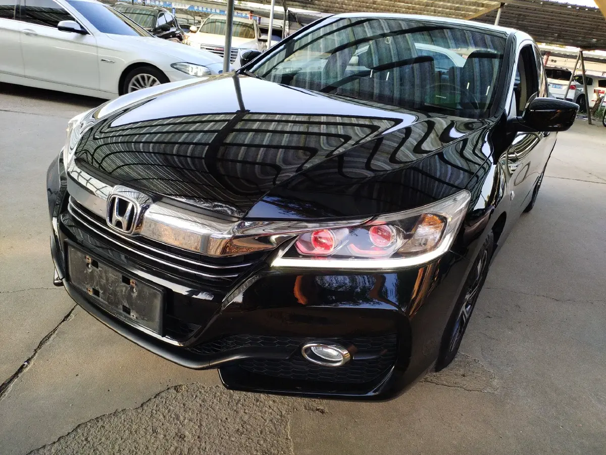 2016 Honda Accord 2.0L 155HP L4 CVT