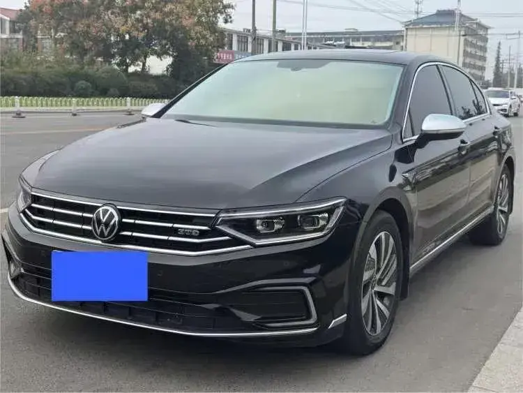 2022 Volkswagen Magotan GTE 1.4T 150HP L4 6DCT PHEV 13KWH