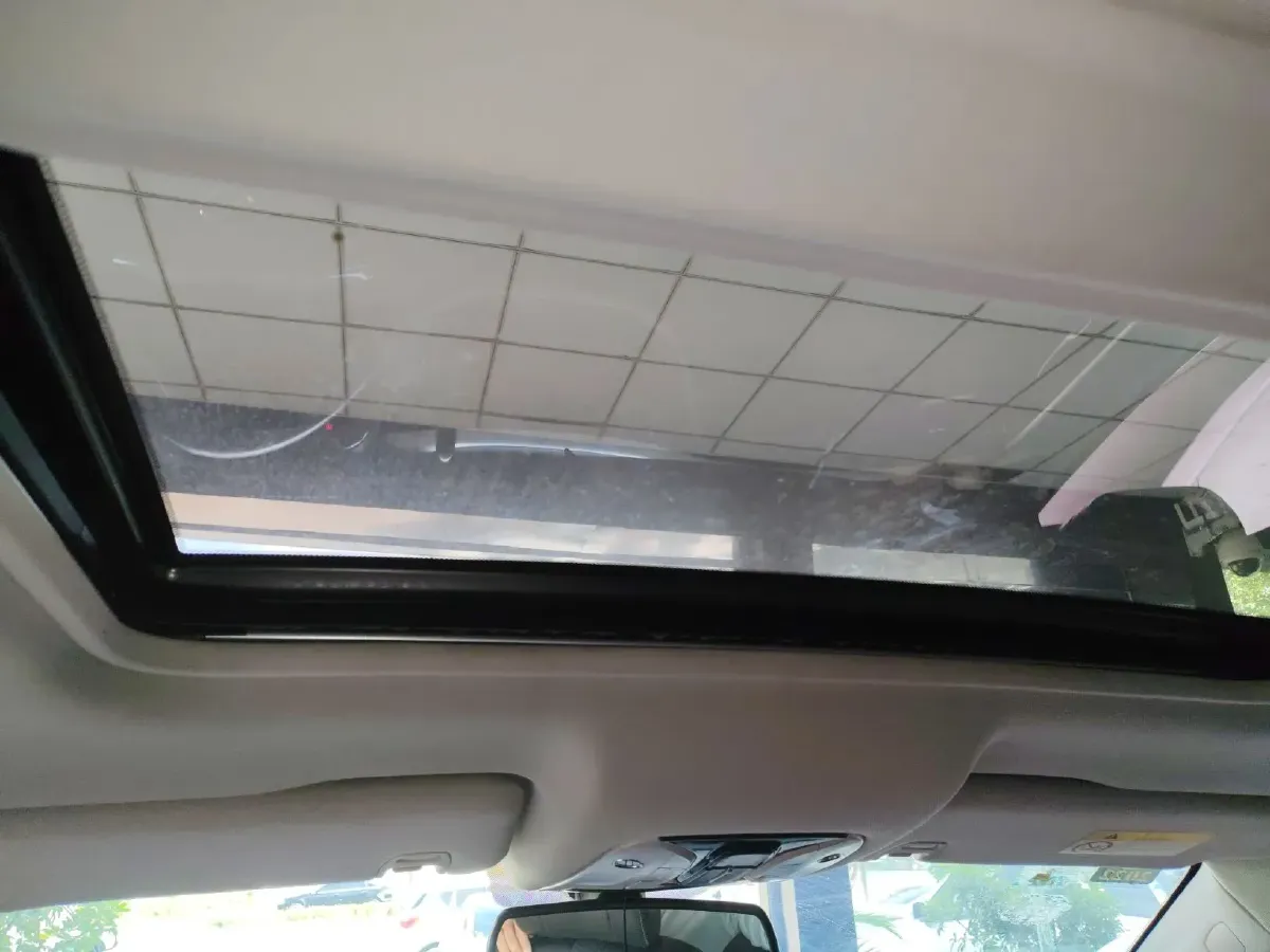 2017 GAC Trumpchi GS7 2.0T 201HP L4 6AT,autocango,china used car exporter,china ev exporter,chinese used car exporter,chinese used ev exporter