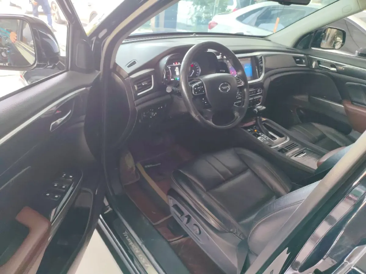 2017 GAC Trumpchi GS7 2.0T 201HP L4 6AT,autocango,china used car exporter,china ev exporter,chinese used car exporter,chinese used ev exporter