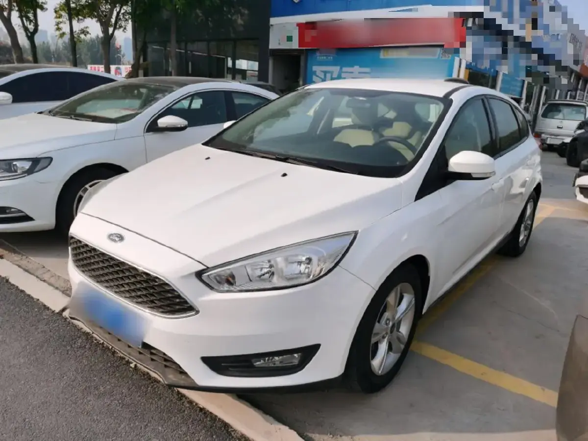 2017 Ford Focus 1.6L 125HP L4 6DCT