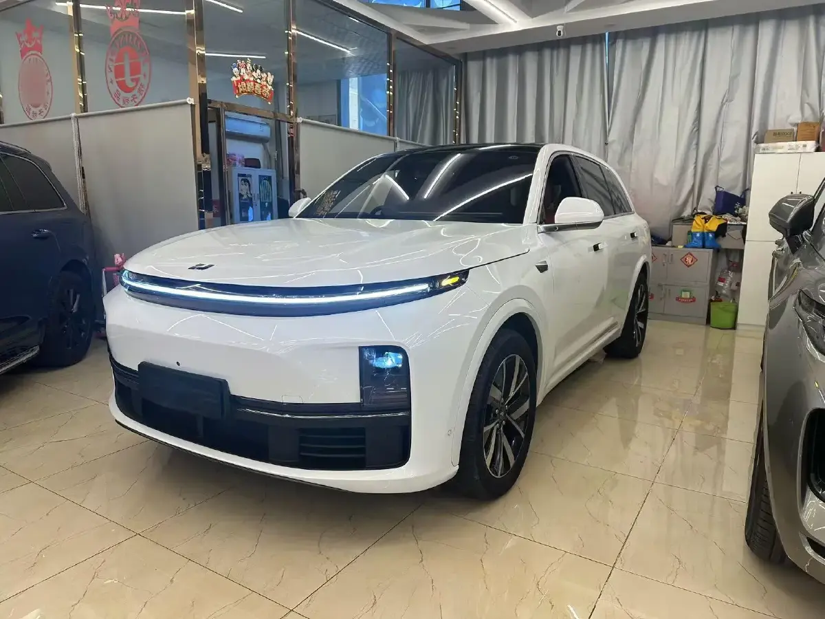 2023 Li L7 Range Extended 154HP REEV 40.9KWH