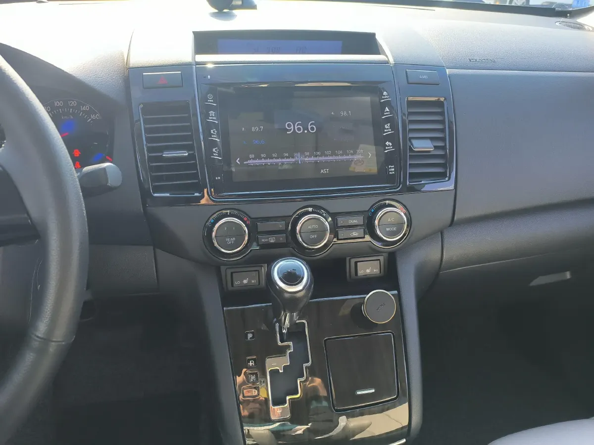 2015 Mazda 8 2.5L 163HP L4 5AT,autocango,china used car exporter,china ev exporter,chinese used car exporter,chinese used ev exporter