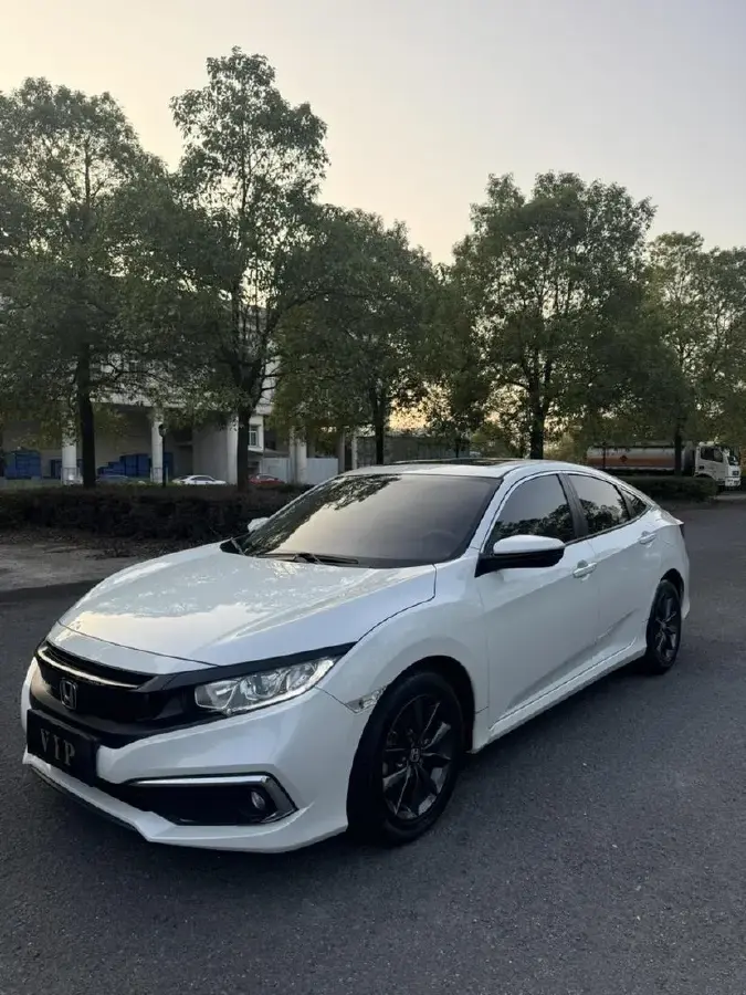 2019 Honda Civic 1.0T 125HP L3 CVT