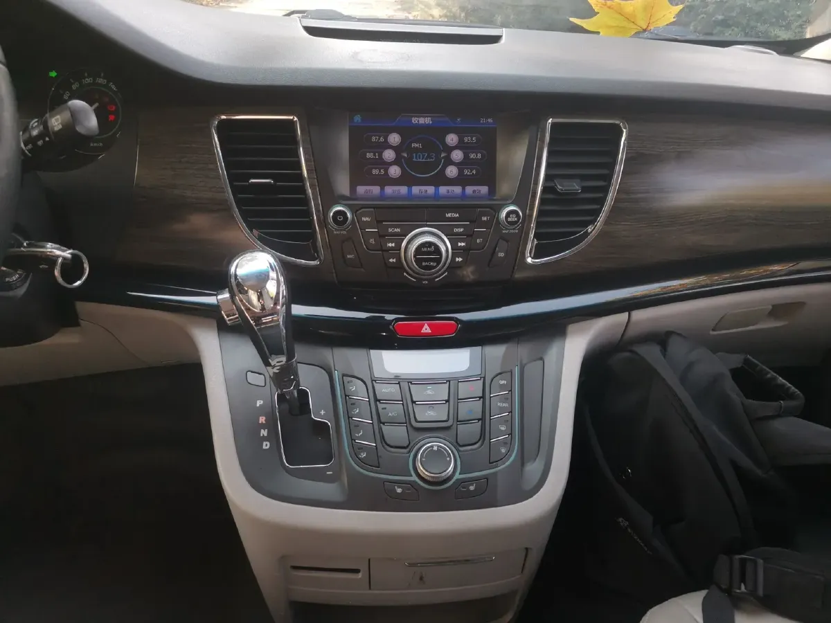 2013 JAC Refine M5 2.0T 177HP L4 5AT,autocango,china used car exporter,china ev exporter,chinese used car exporter,chinese used ev exporter