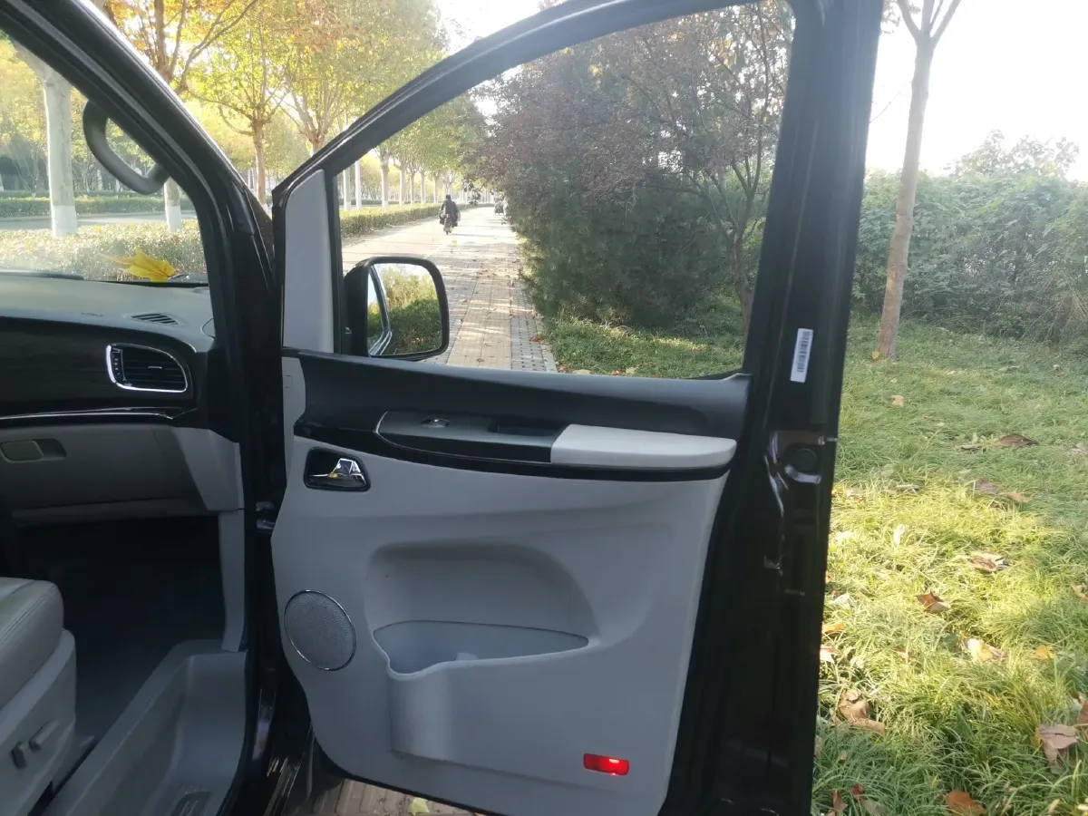 2013 JAC Refine M5 2.0T 177HP L4 5AT,autocango,china used car exporter,china ev exporter,chinese used car exporter,chinese used ev exporter